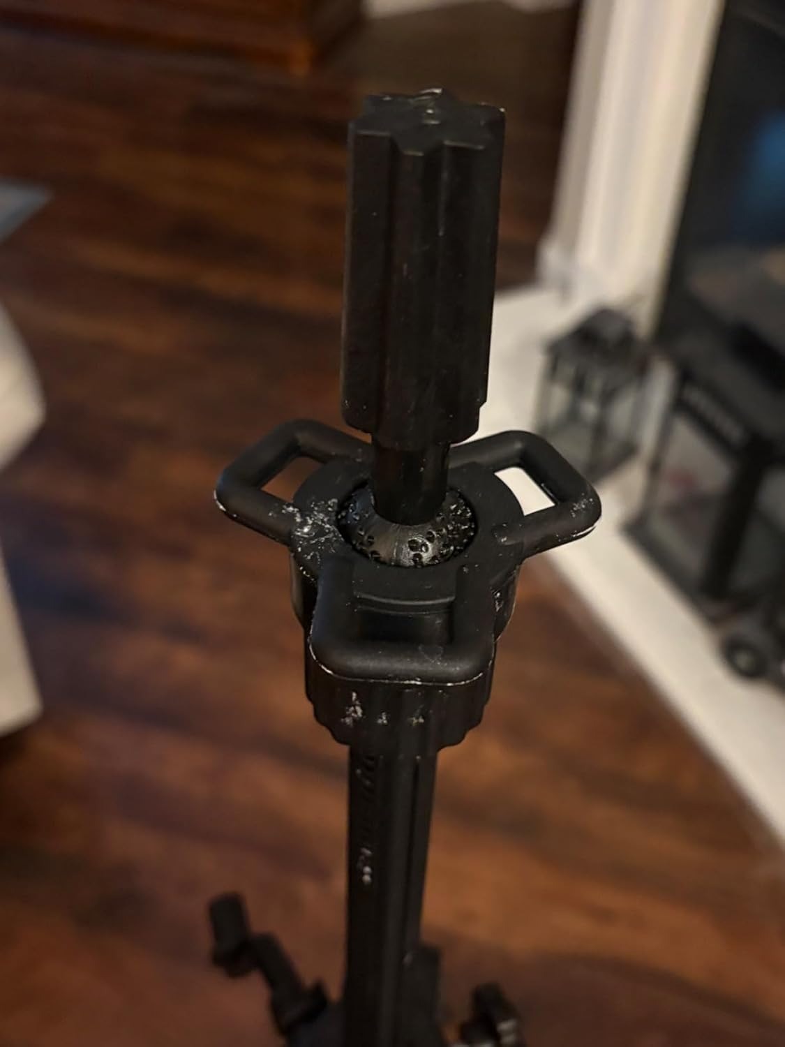 Mannequin Tripod Stand, 63 Inch Black Heavy Duty – product detail close-up